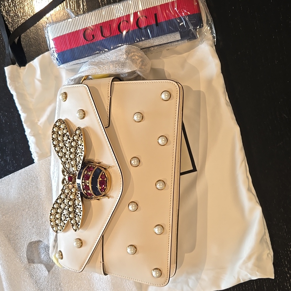 New! Gucci Broadway Bee Bag - Picture 3 of 8